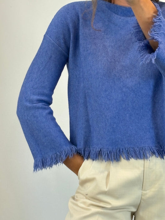 OTHERS. Heathered blue fringed sweater. TS/M