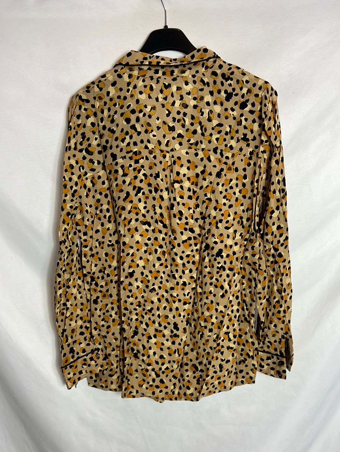 ZARA. Ts print blouse