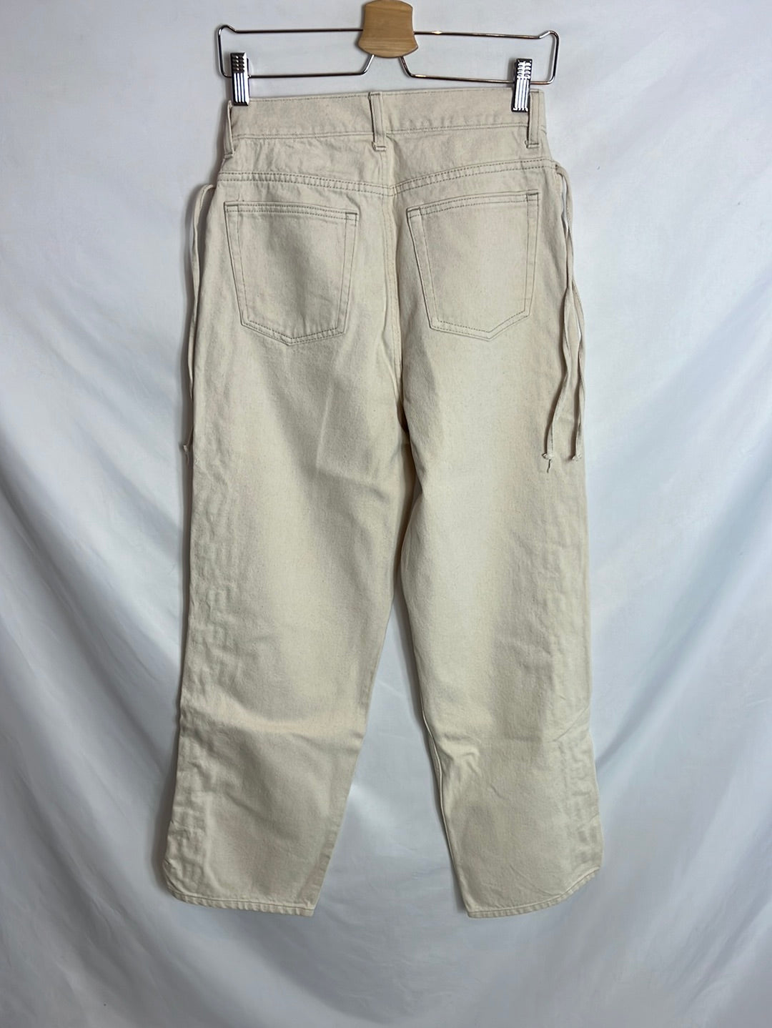 H&M. Denim beige para ancha detalle lateral. T 38
