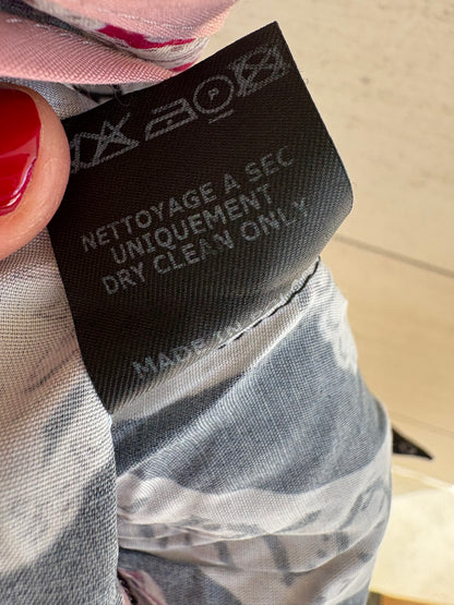 ISABEL MARANT. Top estampado asimétrico volante