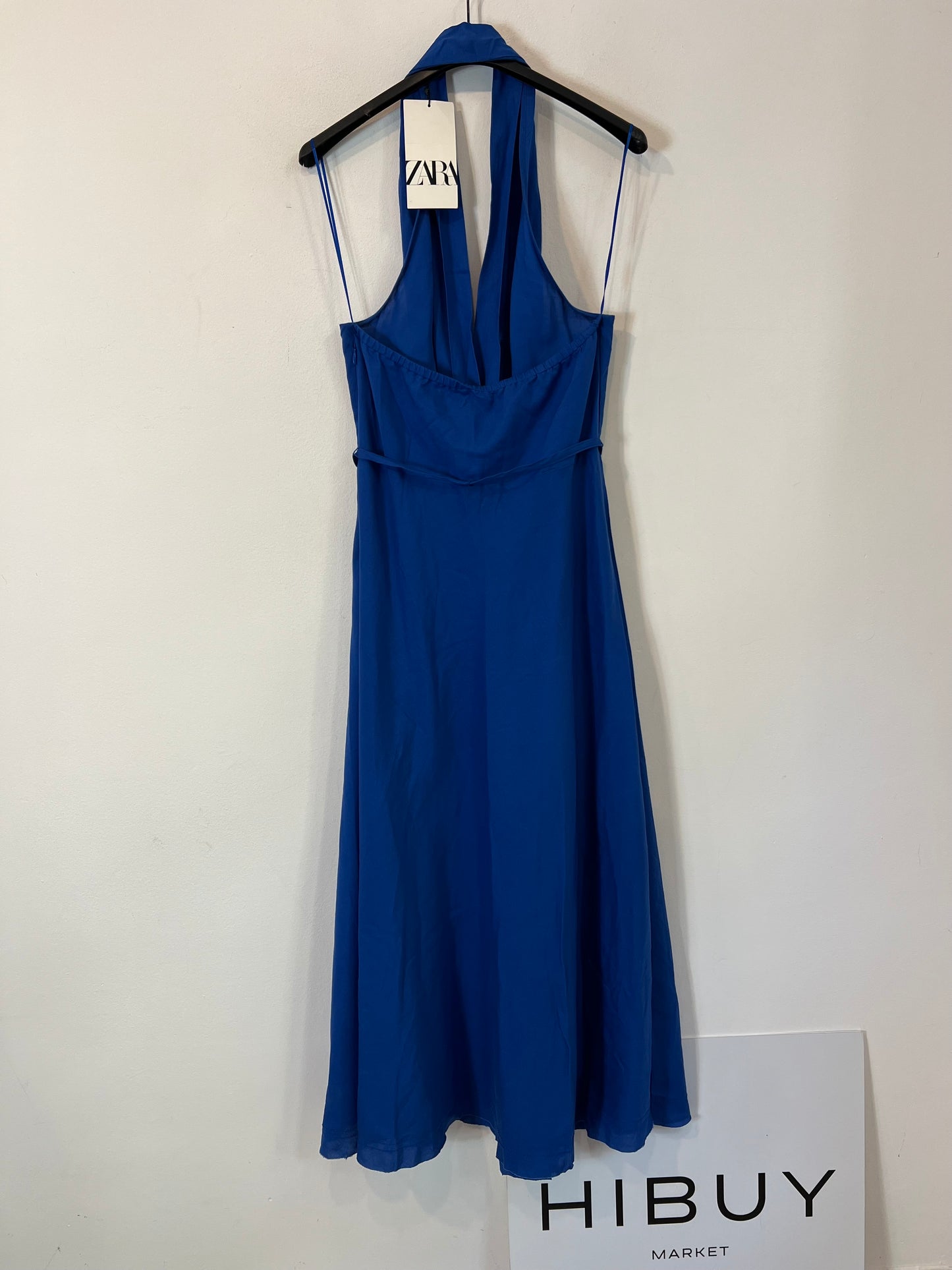 ZARA. Blue neckline Tm