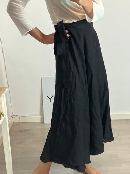 SON FINESTRA MENORCA. Falda negra midi lino TU(s/m)