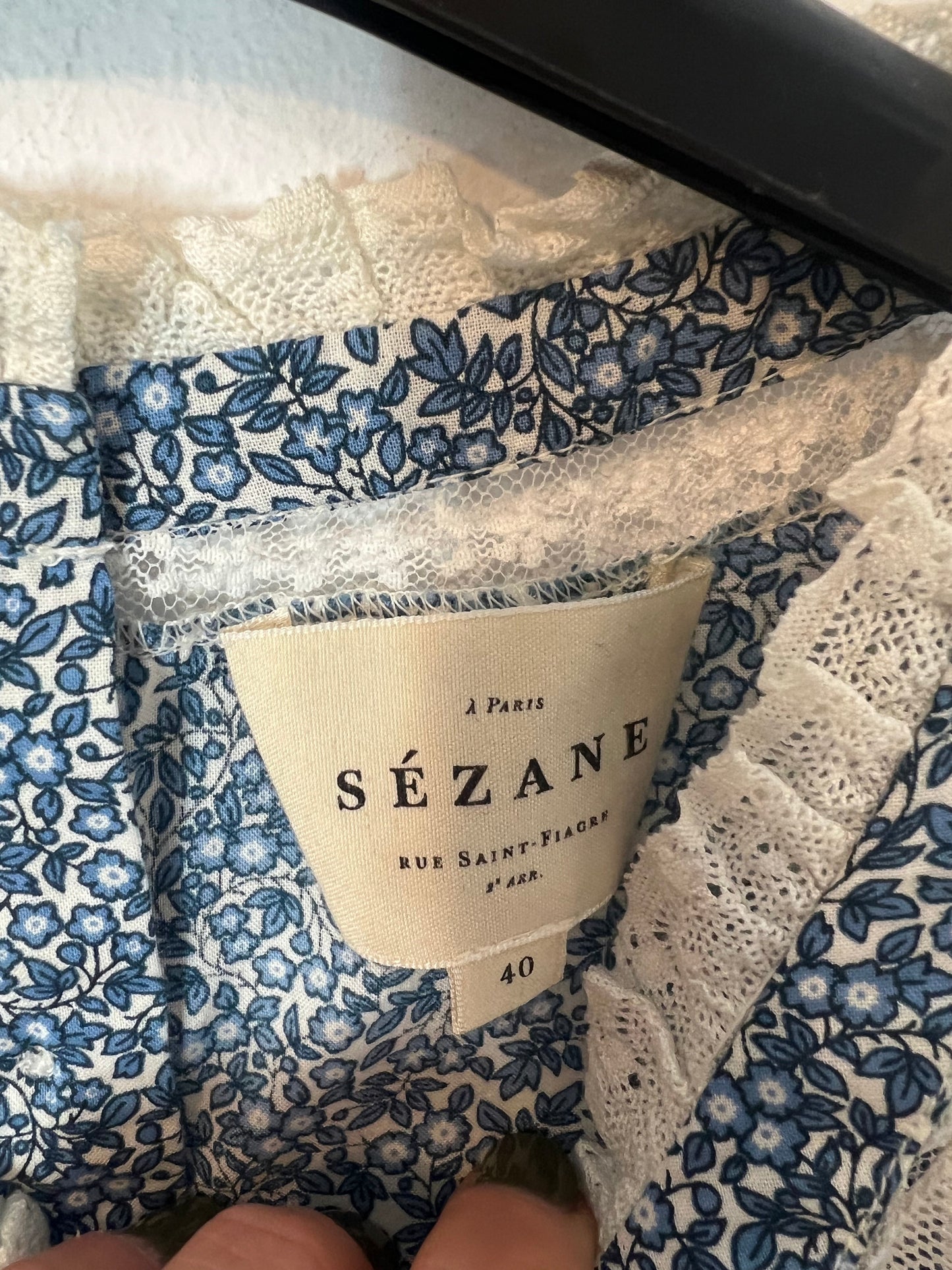 SEZANE. Blue printed blouse, size 40