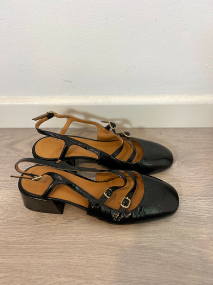 SÉZANE. Black buckle shoes. Size 38