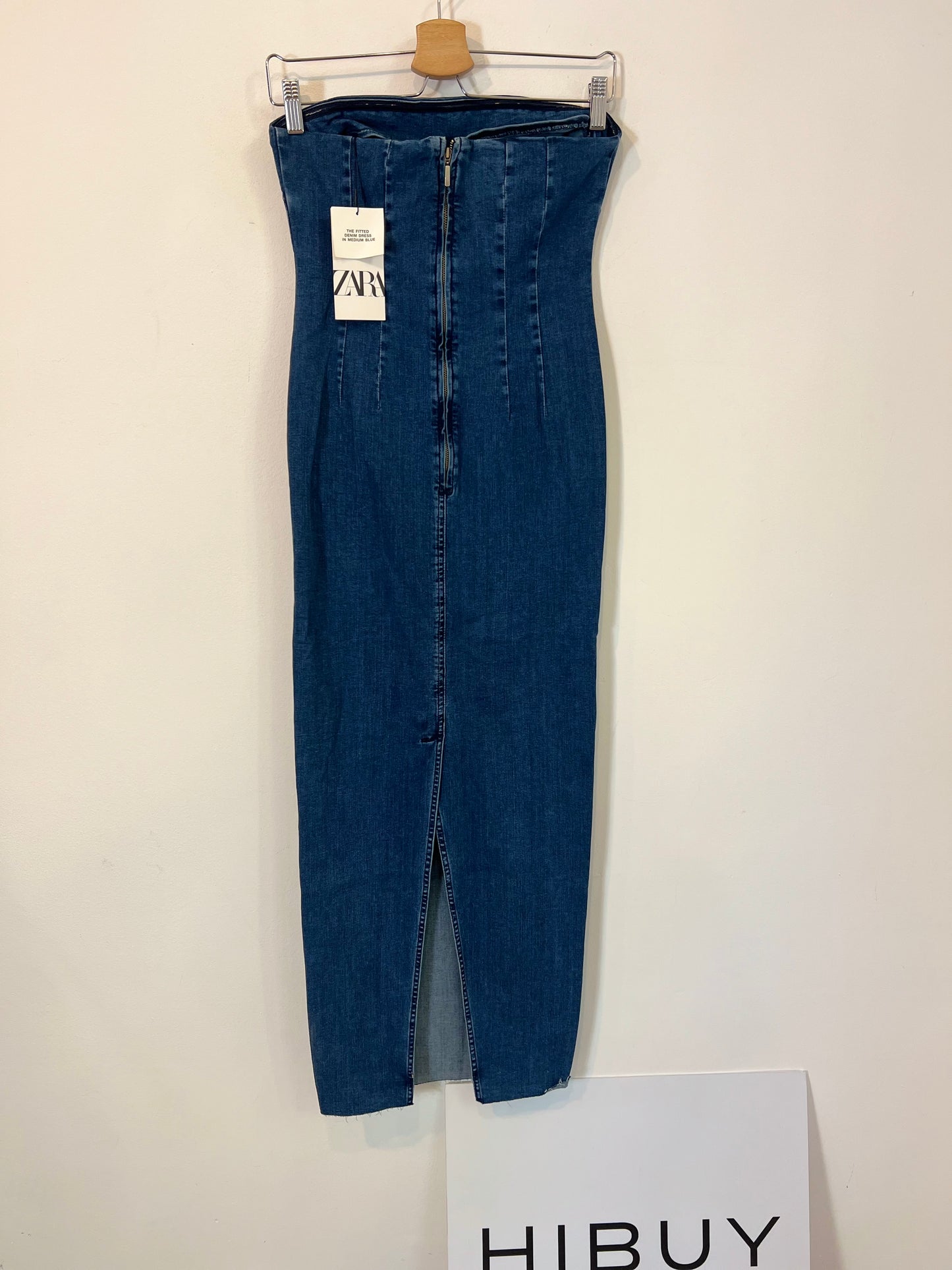 ZARA. Strapless denim dress. TM