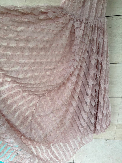 MARMOTA. Vestido largo de gala en tul plumeti rosa empolvado