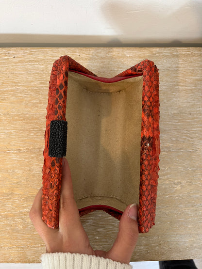 BECARA. Bolso de mano piel