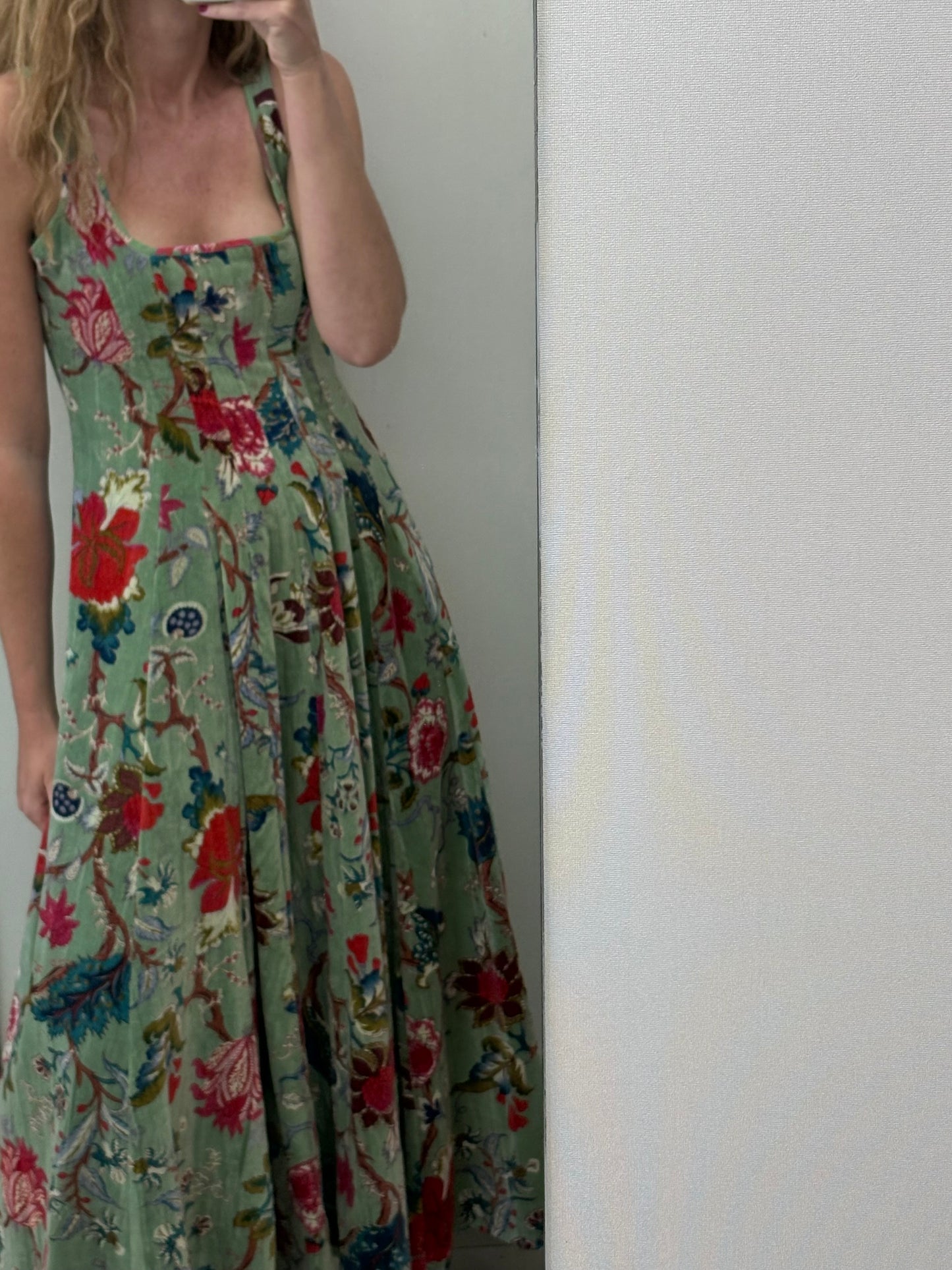 DAHLIA. Vestido Audrey terciopelo