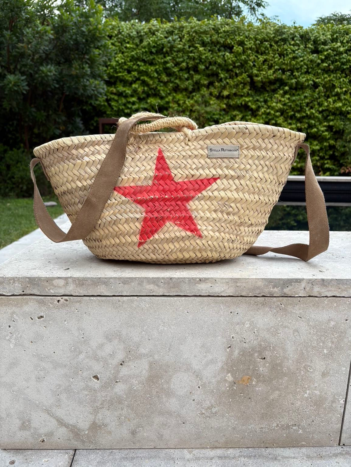 STELLA RITTWAGEN. Cesta mediana doble asa estrella