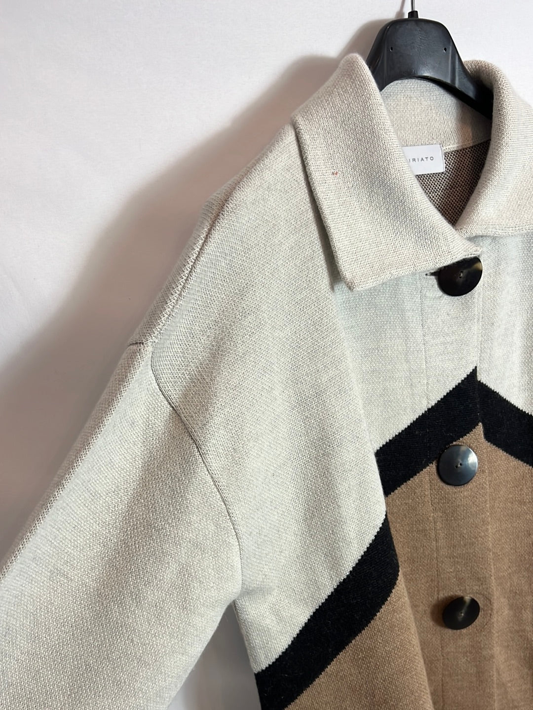 VIRIATO. Chaqueta punto jacquard T.s