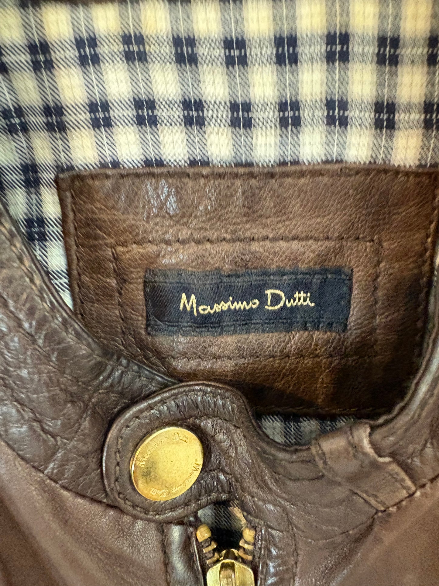 MASSIMO DUTTI. Cazadora marrón piel
