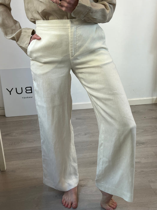 GUNEX. Pantalón textura color crudo costuras. T 36