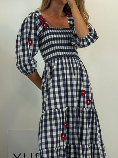 ISOLDA. Vestido largo cuadros detalle flores