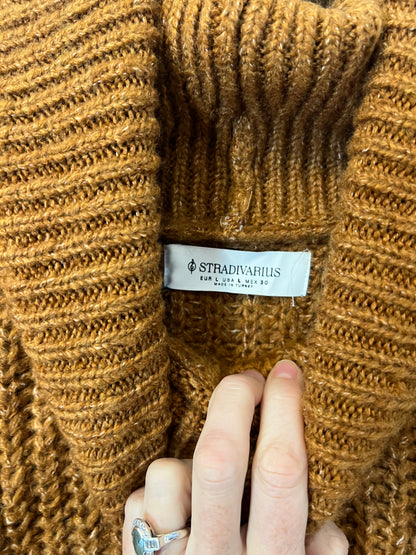 STRADIVARIUS. Jersey cuello vuelto marrón jaspeado. T L