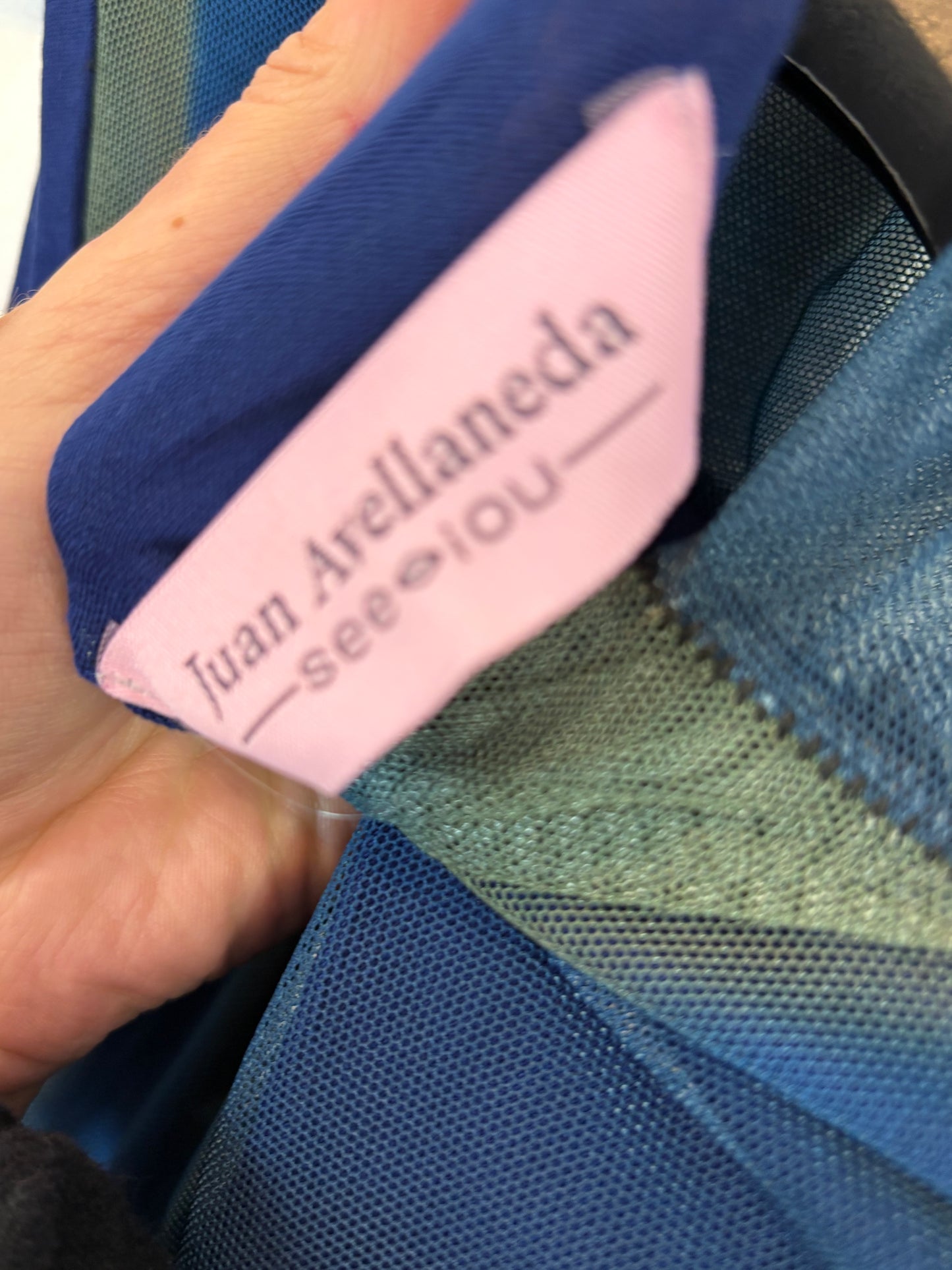 JUANAVELLANEDA SEEIOU. Vestido largo tul elástico. T S