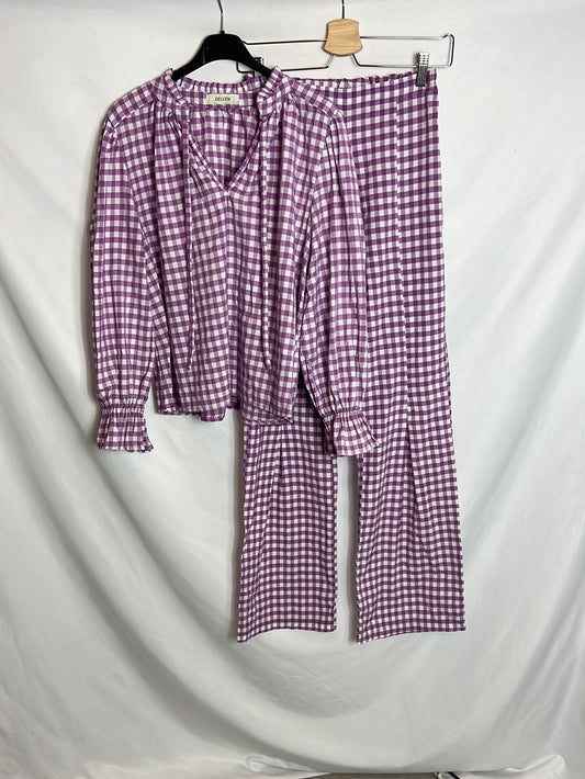 DELUEM. Total look vichy mejorado y blanco. TU(S)