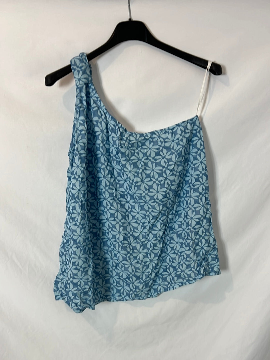 MINDTRAVELER. Asymmetrical blue floral top TU(s/m)