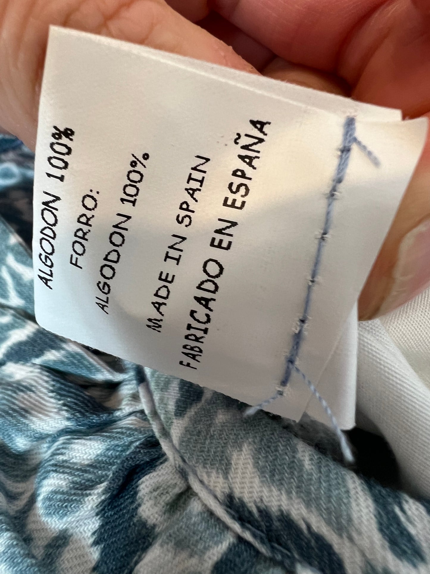 DOÑA CARMEN. Vestido estampado azules. T 5 años