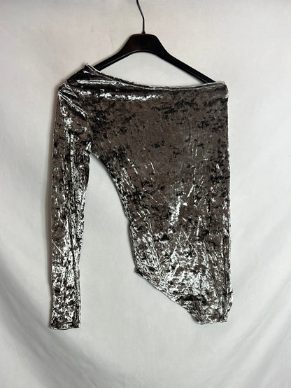 ZARA. Body gris terciopelo asimétrico. T S