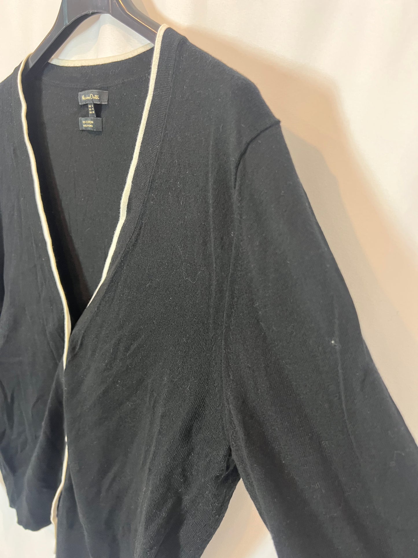 MASSIMO DUTTI. Chaqueta punto negra y blanca. T S