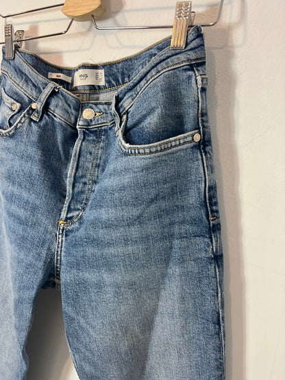 MANGO. Pantalón denim recto claro T.36