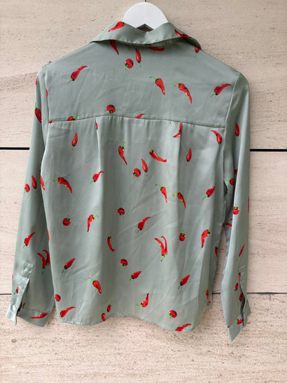 ZARA. Camisa fluida pimientos