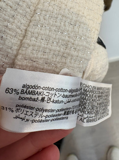 ZARA. Conjunto tweed blanco detalle hilos