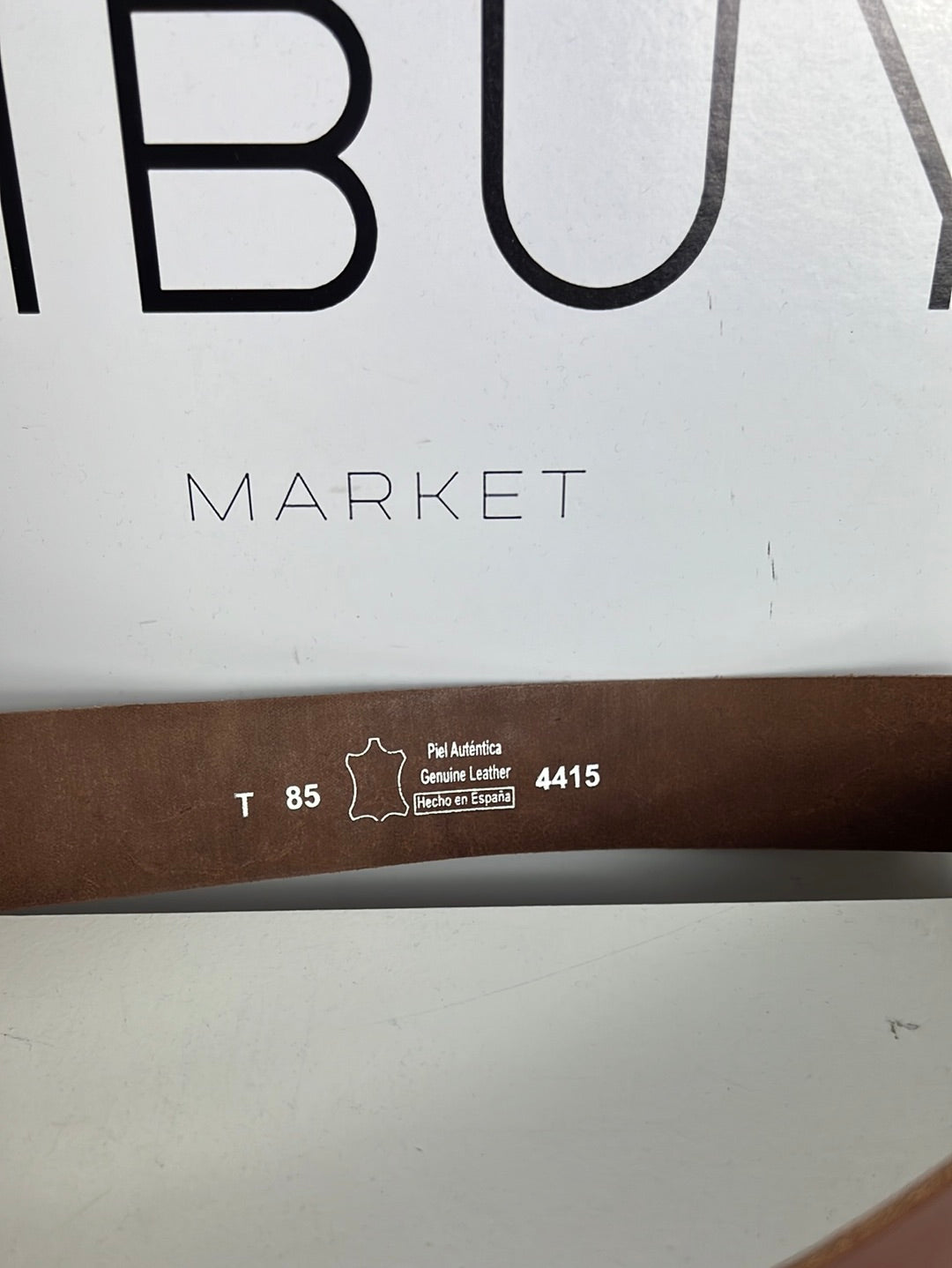 OTRAS. Cinturón piel marrón hebilla elefante. T 85