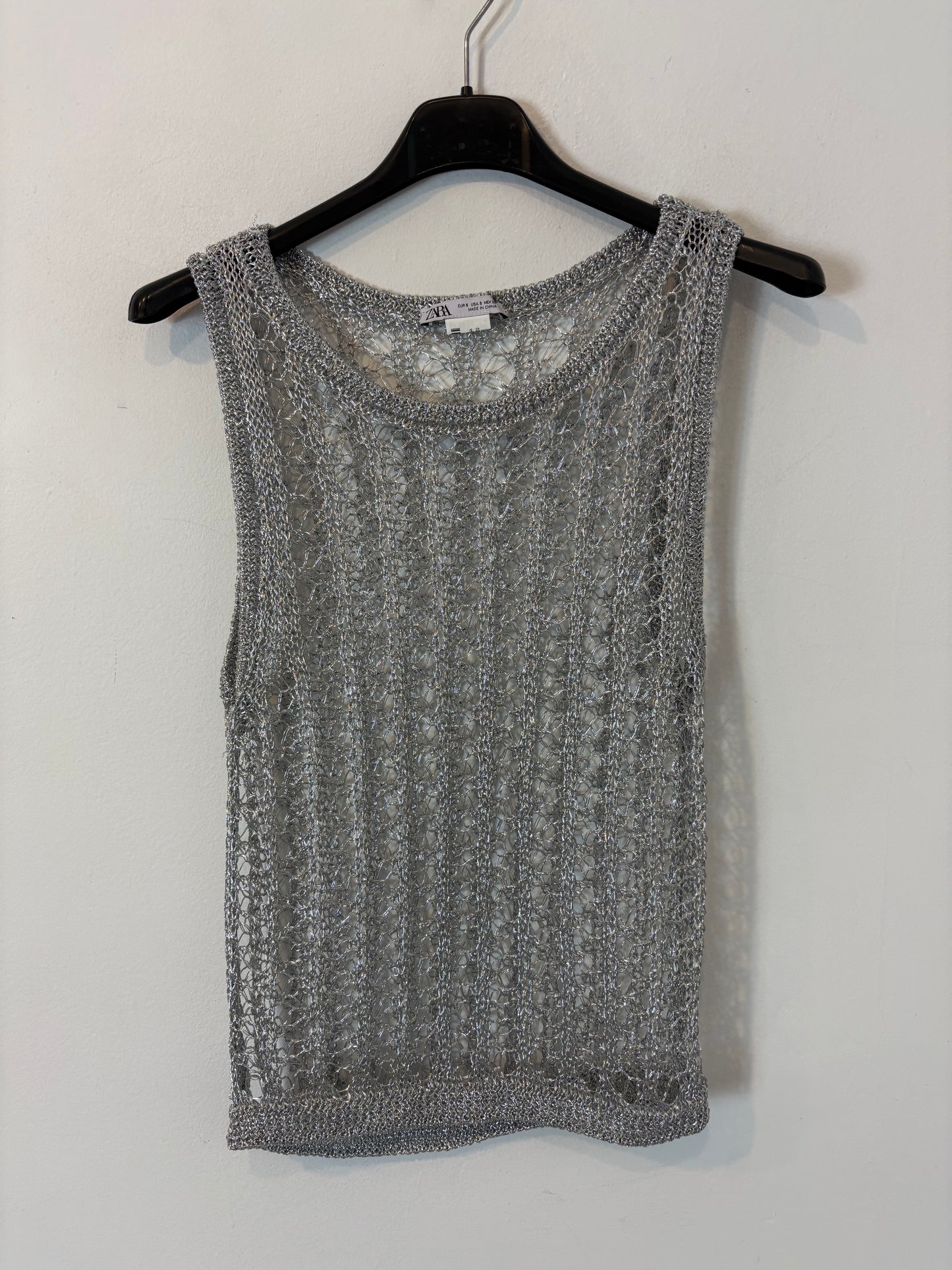 ZARA. Conjunto top y falda plateada crochet. T S/M