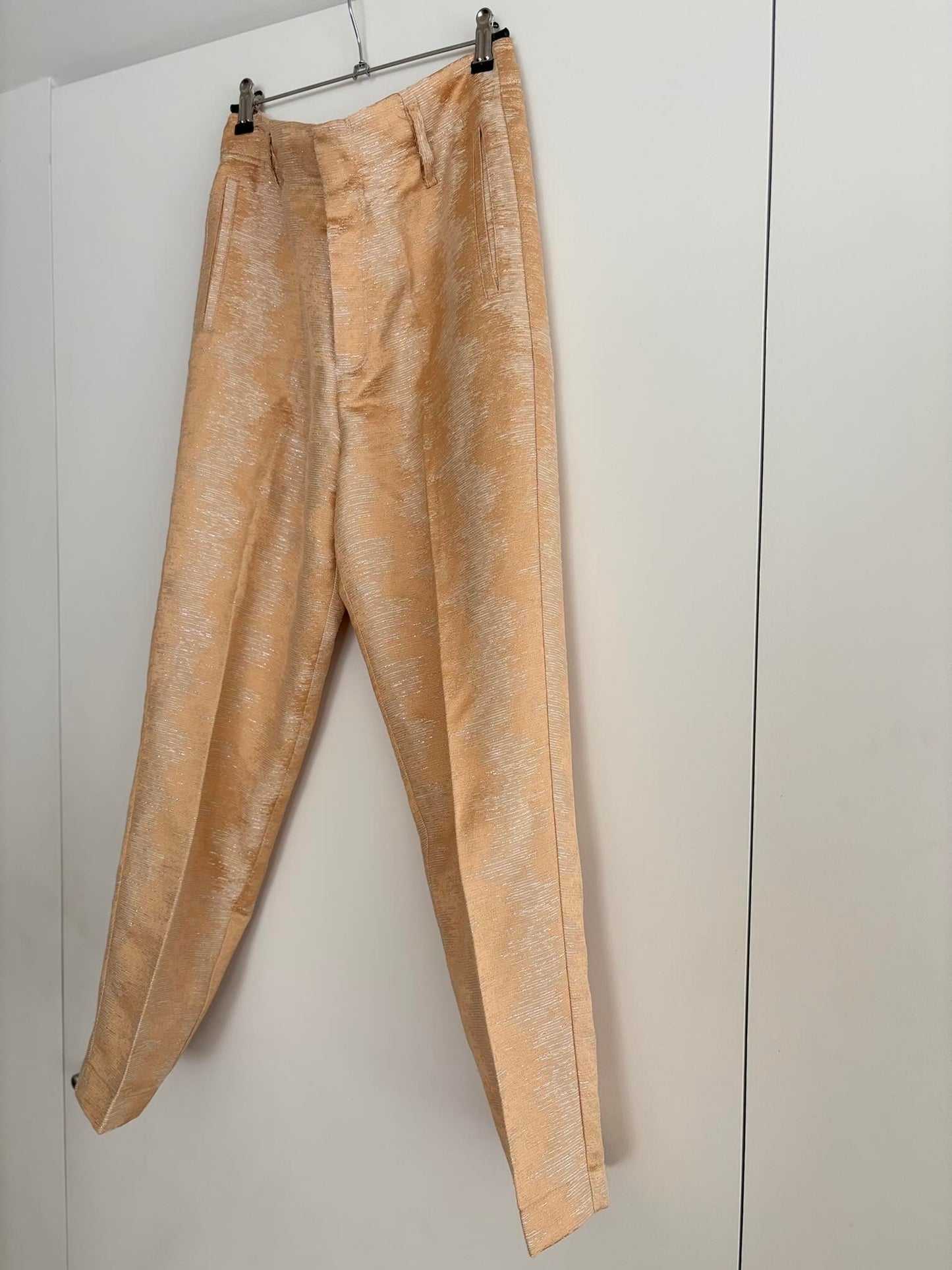 FORTE FORTE. Pantalón pinza pastel con lino