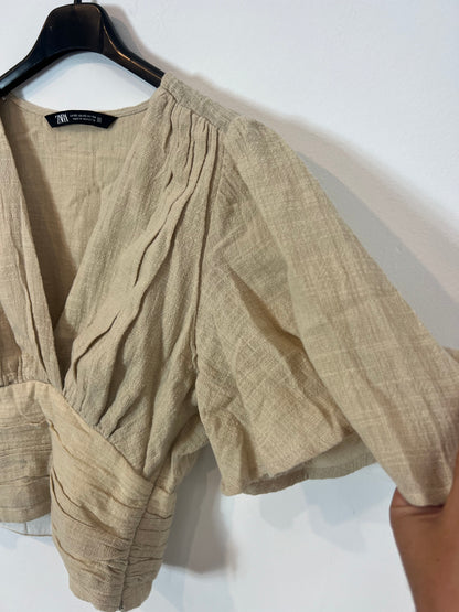 ZARA. Top beige textura T.xs