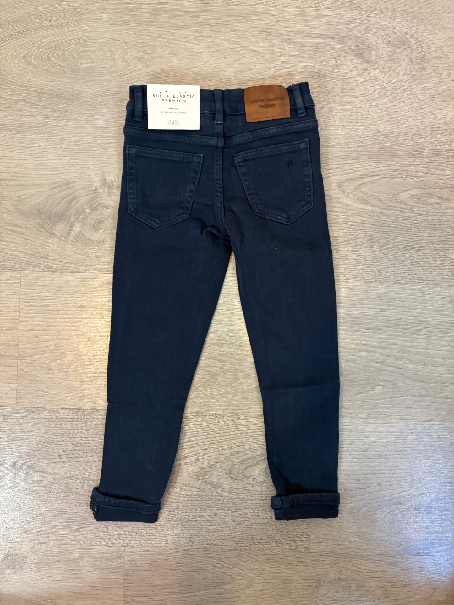 ZARA. Semi-stretch blue trousers. Size 6 years