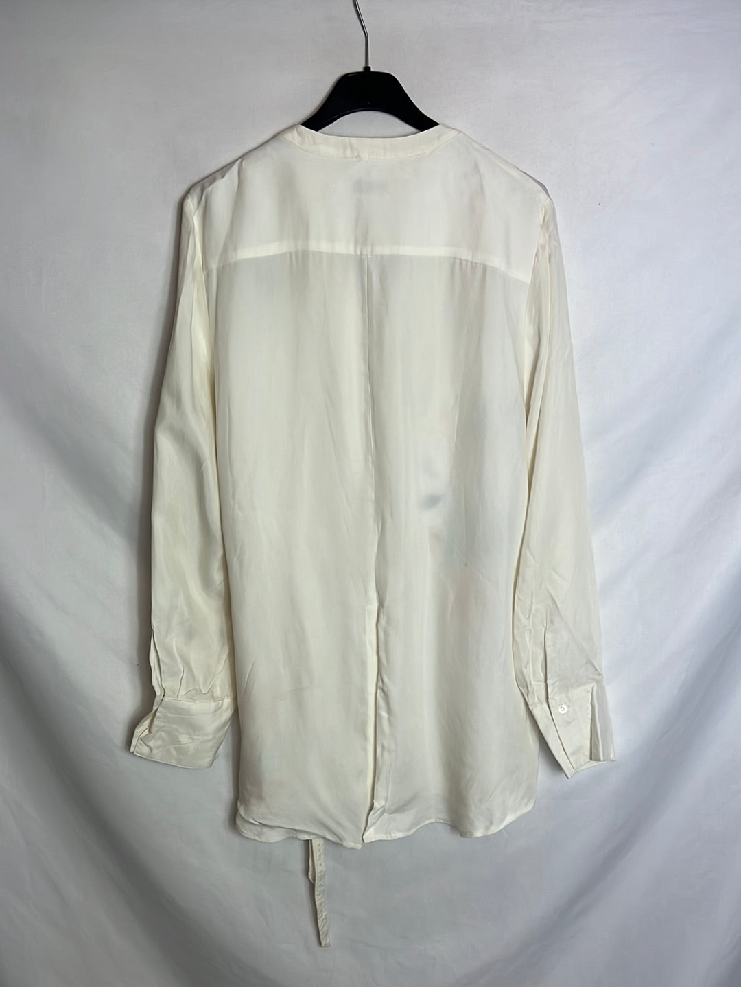 RHAPSODY. Embroidered wrap blouse T.xl