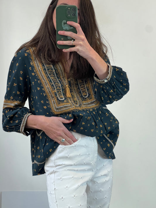 BA&SH. Blusa azul bordados