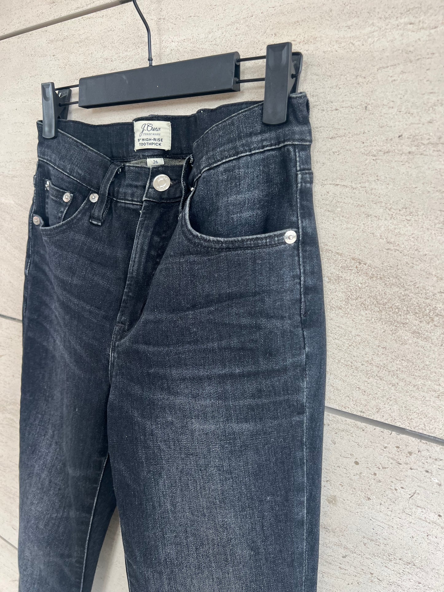 J CREW. Skinny black denim. Size 26 (36)