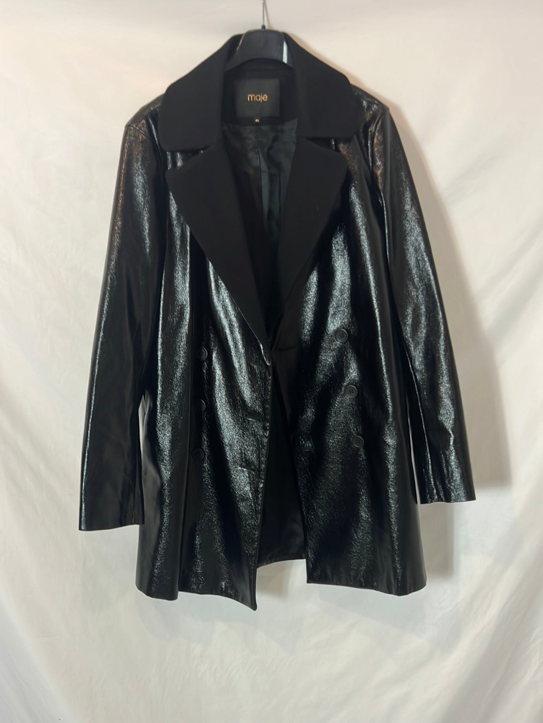 MAJE. Abrigo fino negro doble textura. T 40
