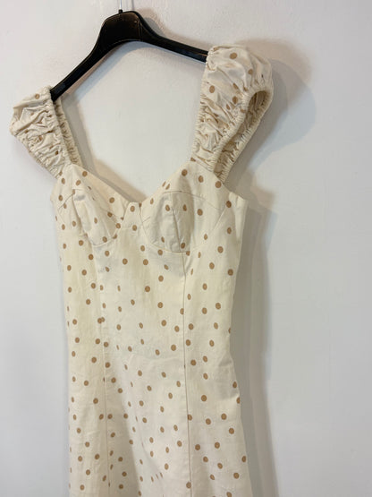LPA. Vestido corto entallado lunares
