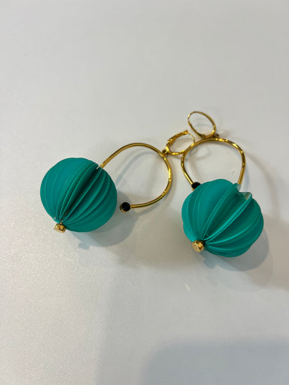 MARNI. Pendientes farolillo