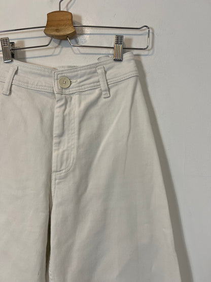 ZARA. White culottes, size 34