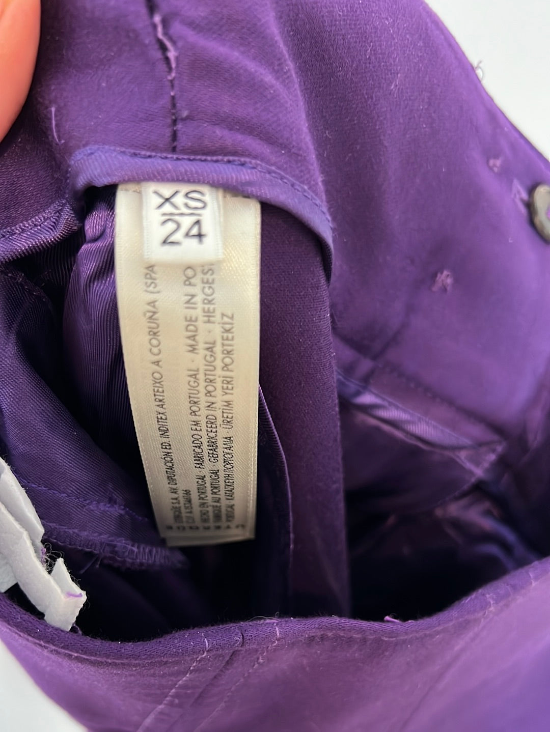 UTERQÜE. Pantalón culotte berenjena. T XS