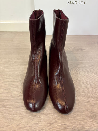 MANGO. Botines piel burdeos. T 39