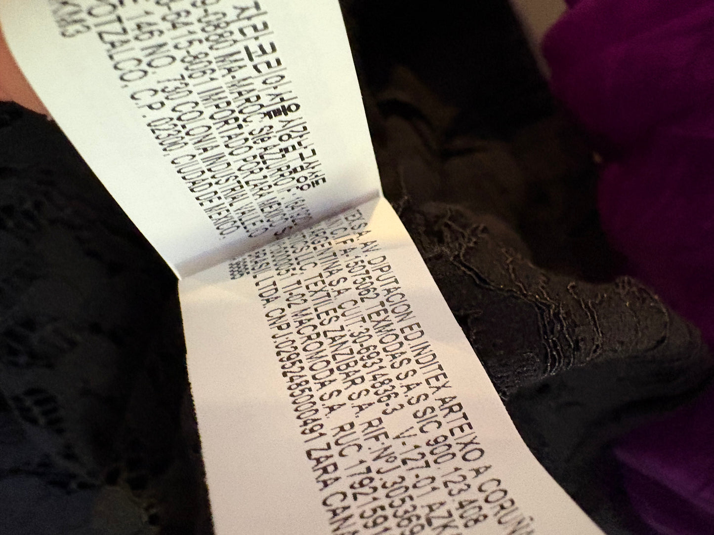 ZARA. Conjunto negro encaje