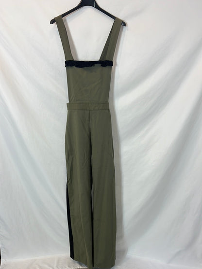 IQ COLLECTION. Peto verde detalles negros T.s