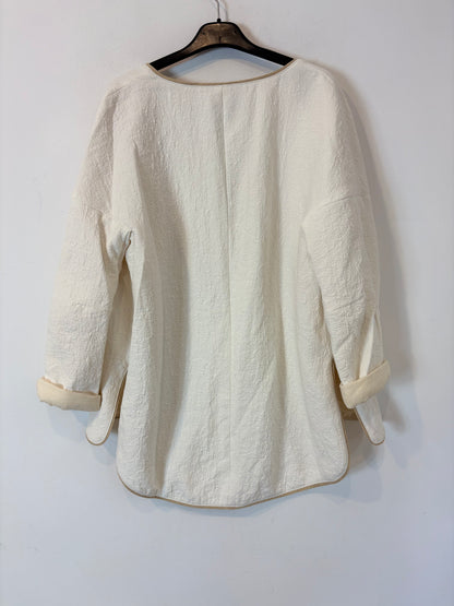ZARA. White textured Ts jacket