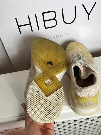 ADIDAS. Zapatillas detalles pedrería rosa claro. T 40