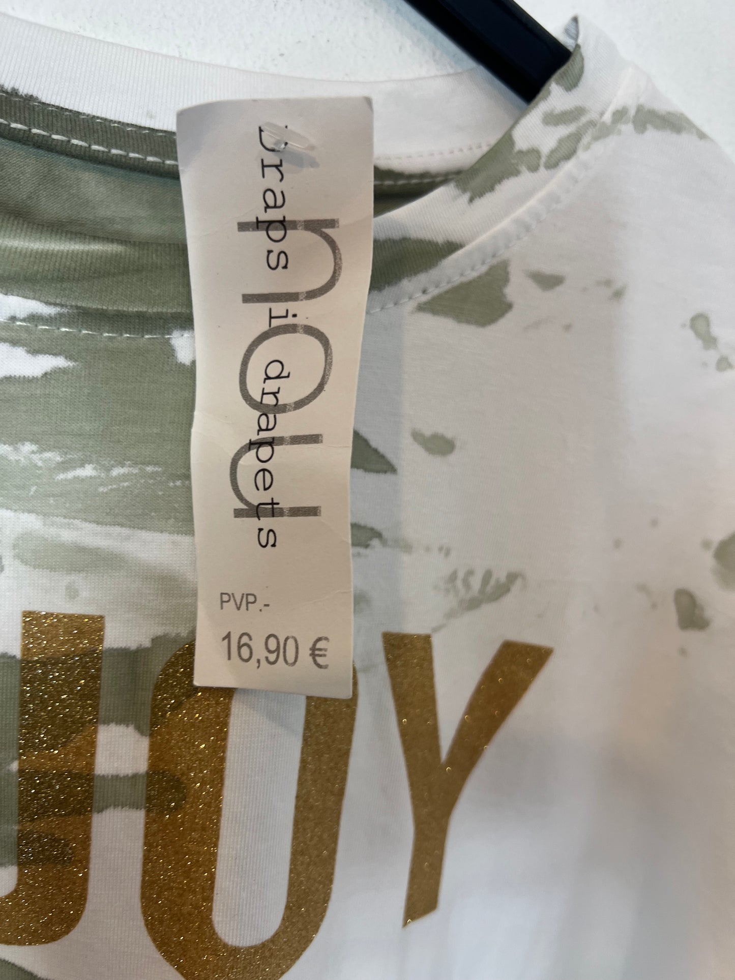 OTRAS. Camiseta estampada letras. T M