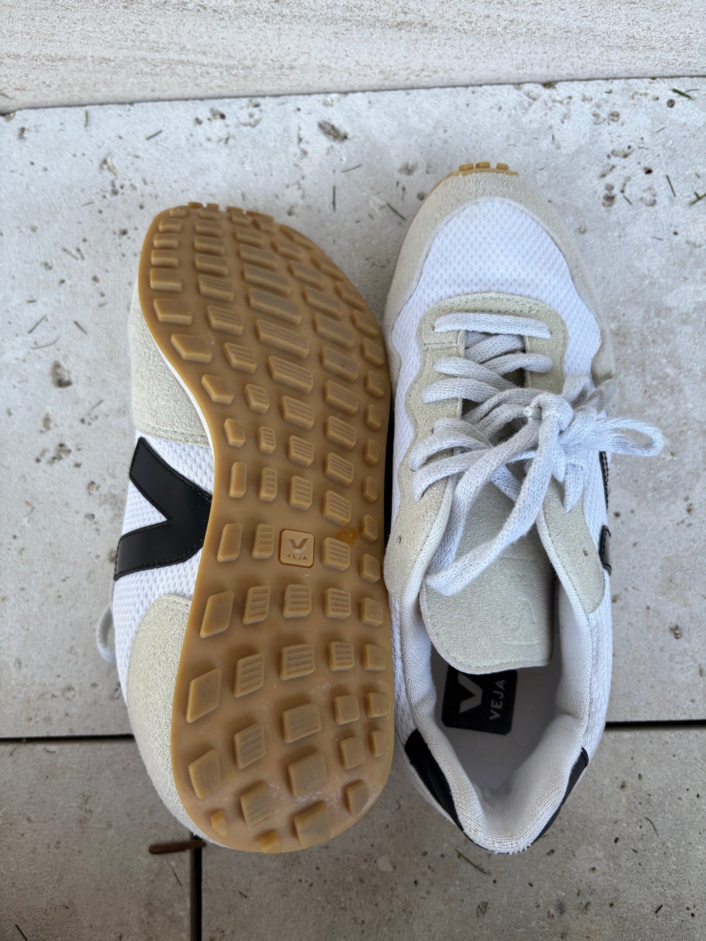 ZARA. Coral beaded jacket. TS