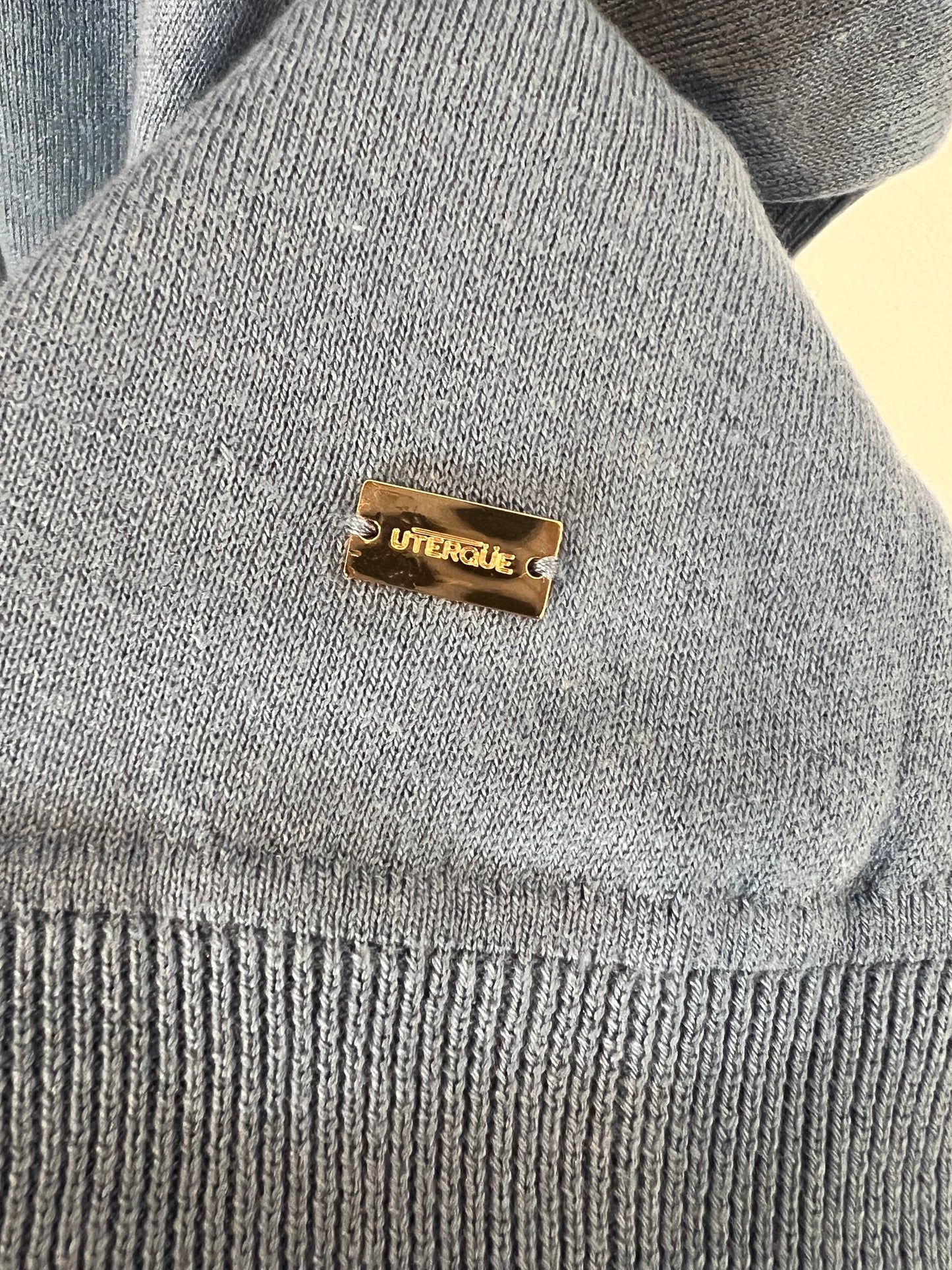 UTERQÜE. Top azul algodón y seda. T M