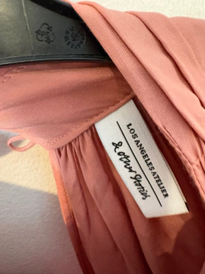 & OTHER STORIES. Vestido rosa volantes