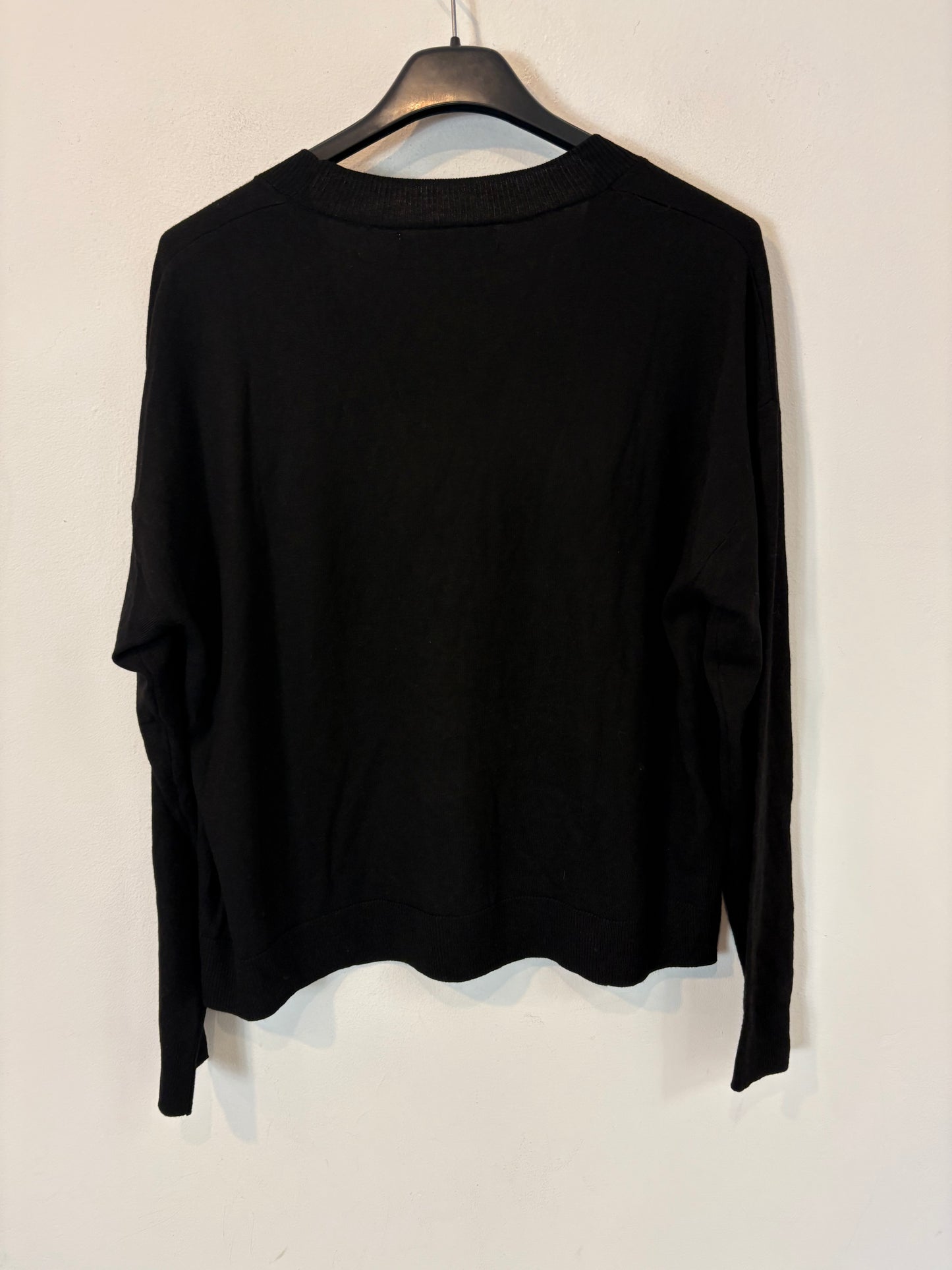 MANGO. Chaqueta punto básica